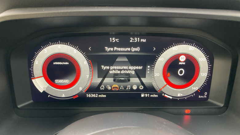 Nissan Qashqai 1.3 DiG-T MH N-Connecta 5dr Petrol Hatchback